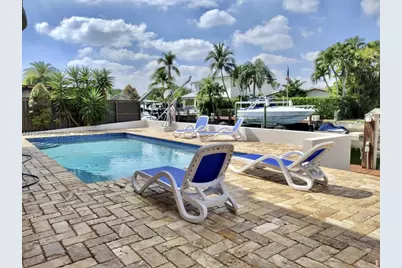 13240 Ortega Ln, North Miami, FL 33181 - Photo 27