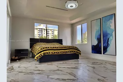 13240 Ortega Ln, North Miami, FL 33181 - Photo 5