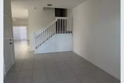 2631 SE 11th St #2631, Homestead, FL 33035 - Photo 3