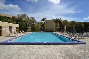 8065 SW 107th Ave, Miami, FL 33173 - Photo 45