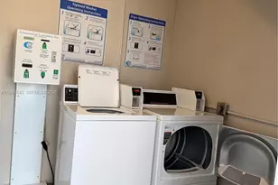 600 NE 142nd St, North Miami, FL 33161 - Photo 3