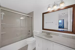 600 Three Islands Blvd, Hallandale Beach, FL 33009 - Photo 33