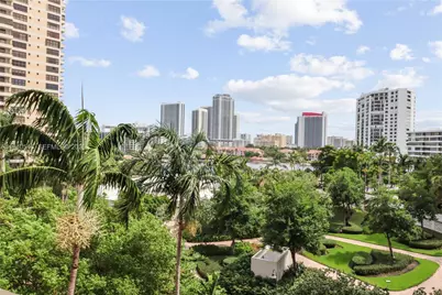 600 Three Islands Blvd #519, Hallandale Beach, FL 33009 - Photo 9