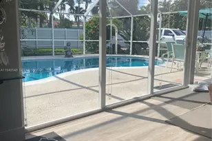 428 N Crescent Dr, Hollywood, FL 33021 - Photo 27