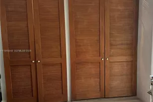 428 N Crescent Dr, Hollywood, FL 33021 - Photo 11