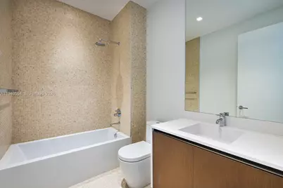 311 Meridian Ave #302, Miami Beach, FL 33139 - Photo 13