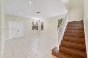 630 Vista Meadows Dr, Weston, FL 33327 - Photo 5