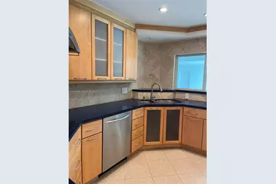 7921 SW 143rd St, Palmetto Bay, FL 33158 - Photo 23