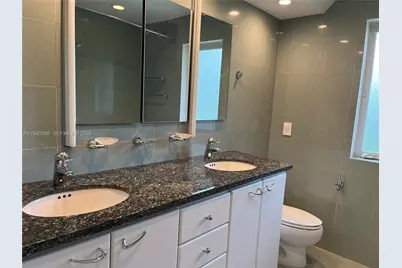 7921 SW 143rd St, Palmetto Bay, FL 33158 - Photo 13