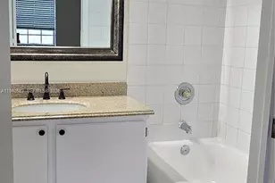 785 SW 148th Ave, Davie, FL 33325 - Photo 17