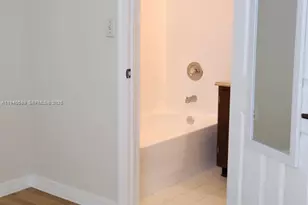 785 SW 148th Ave, Davie, FL 33325 - Photo 21