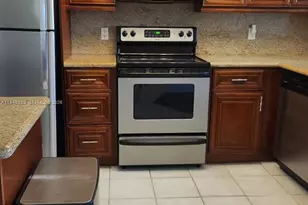 785 SW 148th Ave, Davie, FL 33325 - Photo 9