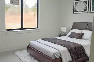 2615 40th St W, Lehigh Acres, FL 33971 - Photo 11