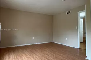 2607 NW 33rd St, Oakland Park, FL 33309 - Photo 11