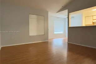 2607 NW 33rd St, Oakland Park, FL 33309 - Photo 17