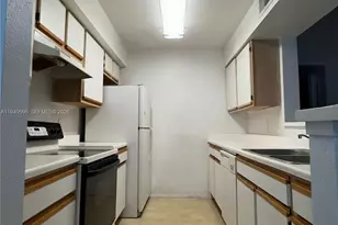 2607 NW 33rd St, Oakland Park, FL 33309 - Photo 5