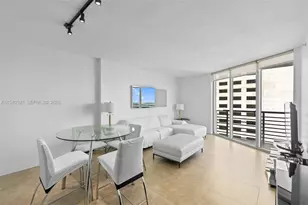 335 S Biscayne Blvd, Miami, FL 33131 - Photo 9