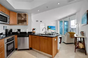 480 NE 30th St, Miami, FL 33137 - Photo 13