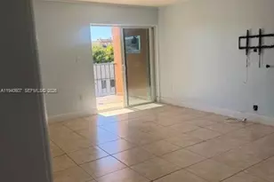 1810 W 56th St, Hialeah, FL 33012 - Photo 23