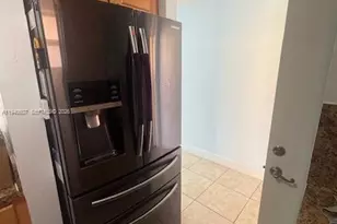 1810 W 56th St, Hialeah, FL 33012 - Photo 7