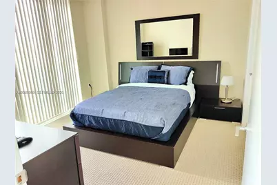 55 SE 6th St #4105, Miami, FL 33131 - Photo 5