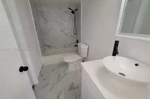 2881 N Oakland Forest Dr, Oakland Park, FL 33309 - Photo 27