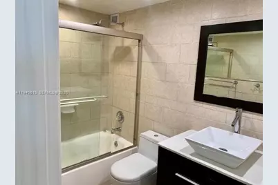 5750 Collins Ave #12 H, Miami Beach, FL 33140 - Photo 15