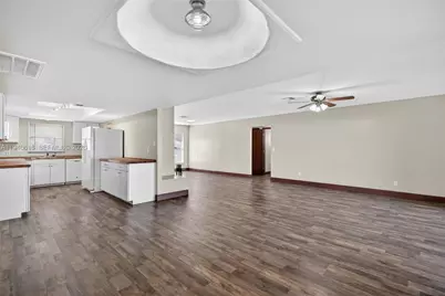 1425 SE 25 Ln, Cape Coral, FL 33904 - Photo 21