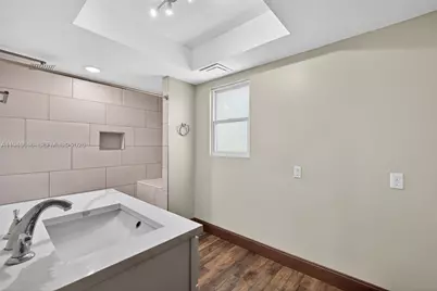 1425 SE 25 Ln, Cape Coral, FL 33904 - Photo 25