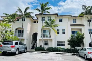 11601 NW 89th St, Doral, FL 33178 - Photo 1