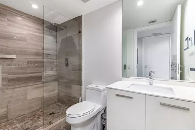 1300 Brickell Bay Dr #2509, Miami, FL 33131 - Photo 21