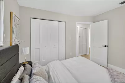 2805 NW 210th Ter, Miami Gardens, FL 33056 - Photo 17