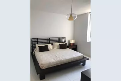 1060 Brickell Ave #1915, Miami, FL 33131 - Photo 5