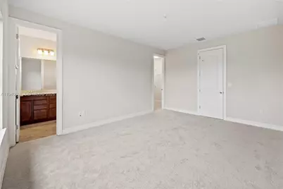 4488 E Appleton Cir E, Oakland Park, FL 33309 - Photo 13