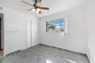 10726 SW 147th Ct, Miami, FL 33196 - Photo 9