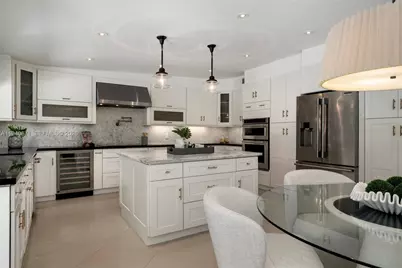 12685 SW 81st Ave, Pinecrest, FL 33156 - Photo 17