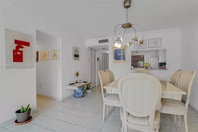 7801 Abbott Ave #302, Miami Beach, FL 33141 - Photo 15