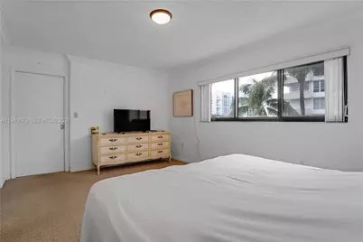 7801 Abbott Ave #302, Miami Beach, FL 33141 - Photo 31