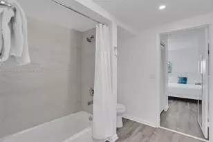 2827 Arthur St, Hollywood, FL 33020 - Photo 33