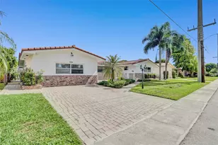 2827 Arthur St, Hollywood, FL 33020 - Photo 43