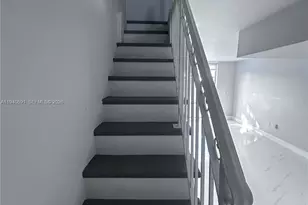 3820 W 9th Way, Hialeah, FL 33012 - Photo 15