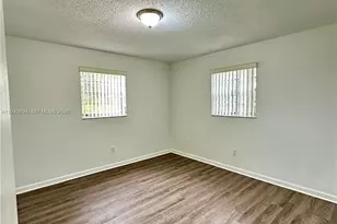 11467 SW 215th St, Miami, FL 33189 - Photo 17