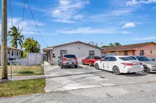 11467 SW 215th St, Miami, FL 33189 - Photo 19