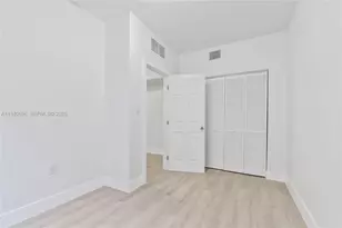 858 NW 3rd St, Miami, FL 33128 - Photo 7