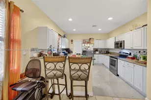 367 NE 36th Avenue Rd, Homestead, FL 33033 - Photo 9