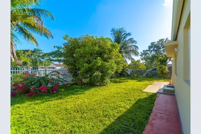 1231 Dunad Ave, Opa Locka, FL 33054 - Photo 29