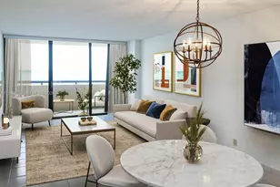 2555 Collins Ave, Miami Beach, FL 33140 - Photo 3