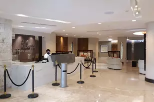 2555 Collins Ave, Miami Beach, FL 33140 - Photo 11