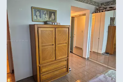 4001 Hillcrest Dr #509, Hollywood, FL 33021 - Photo 9