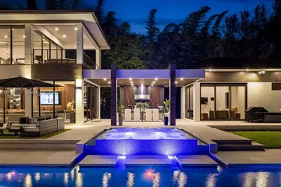 6850 SW 73rd Ct, Miami, FL 33143 - Photo 3